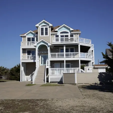 Foster Your Dreams Rodanthe Ocean & Sound Views, Pool, Hot Tub, Game Room