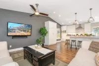 ☀6 beds Fully Remodeled Villa ♨Heated Pool/Jacuzzi☀