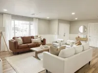 NEW remodel w pool - close to ASU/Scottsdale/Spring training