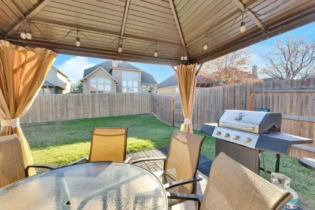 Family & Pet Friendly house close to Lake Georgetown-Sleeps 10 Отели в г. Джорджтаун