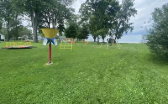 Cedar Point, Sports Force, Kalahari Near Cottage. Boat Parking ez Walk to Beach!