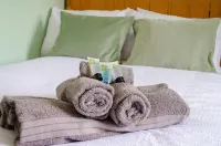 Kensington Gardens Studio - 13