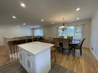Peaceful 5 Bedroom 3 Bathroom House - 30 Min from NYC