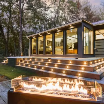 Lux Designer Private Waterfront Crooked River Sebago - Glass Walls - Huge Yard