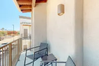 Luxury Condo 2BR Best Location!