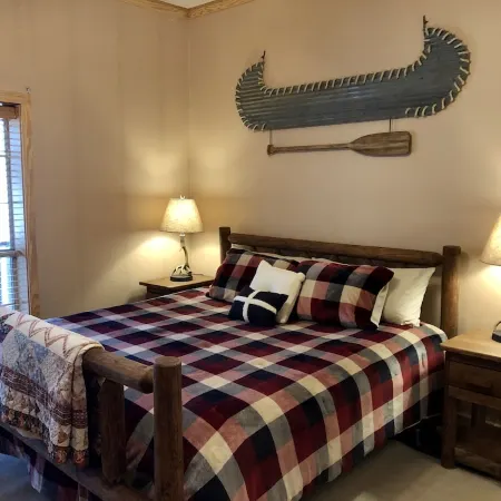 Secluded 3 Acres on the White River.  Custom Cabin with HotTub and Fire Pit!!!