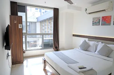 Hotel Elegant Inn by Nexottel Vesu 유 스튜디오 서클 주변 호텔