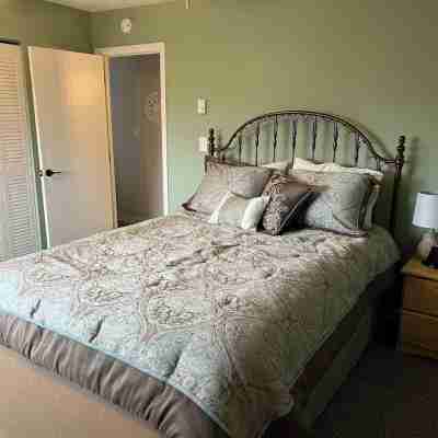 Lake Winnipesaukee, Weirs Beach! Rooms