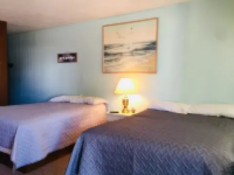 The Lake Mason Lodge - Entire "Lodge" for large groups!