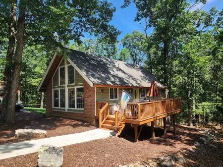 Make "The Pistachio Nut" Your Fall Getaway!!!