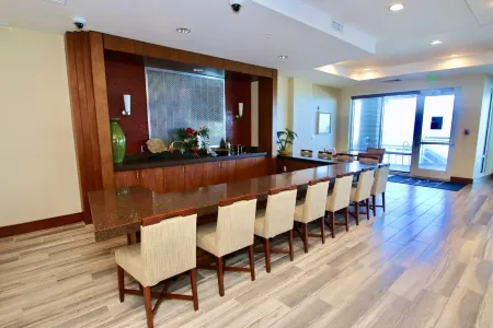 PREMIER LUXURY CONDO WITH A PANORAMIC SUNSET RIVER VIEW OCEAN VISTAS 1111