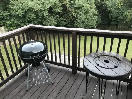 Mayberry Front Porch - 0.5 miles to downtown Mayberry