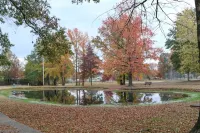 Quiet, 4-bed home with a park view.