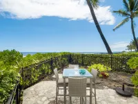 Fabulous Waterfront Modern Home on the Keiki Beach, Walking Distance to Town Hôtels à proximité de : Manini'owali Beach (Kua Bay)