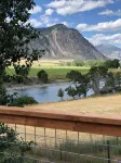 Studio apartment on the banks of Yellowstone River - 4-نجوم