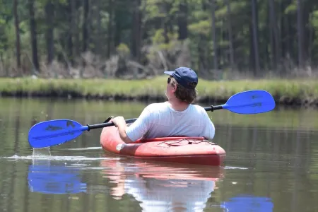 Quiet coastal retreat, minutes from Ocean City, MD, full kitchen.