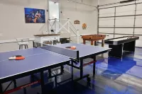 Stunning Lake House w/Large GAMEROOM Hotels in St. Clair County