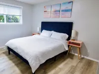 Centrally located, newly renovated home Hotels in Federal Way