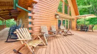 Breath-taking long-range views nestled in the heart of the Great Smoky Mountains