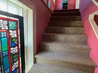 Apartment in historic harbor overlooking the harbor Hotels in Bristol