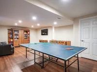 Luxurious Morrison Lakehouse w/ Hot Tub & Sunset Views Hotels in Branch County