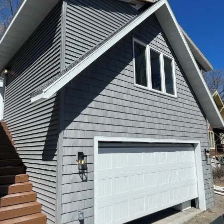 Fern Beach Hideaway Beautiful New Build Lakefront property-Pet Friendly