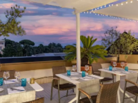 AC ホテル ジェノヴァ ア マリオット ライフスタイル ホテル ジェノアのホテル