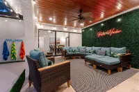 Backyard Games, Fire Pit, Heated Pool, Near Beach