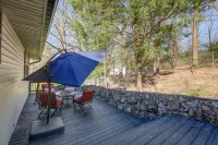 Quaint, Spacious, And Minutes From Everything You Want To See In Chattanooga