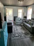 Charming House Located In Downtown Grand Haven - พร้อมWifi