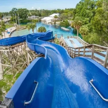 "Shore Fun, Bare Feet Retreat"