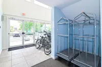 Bright 2Br Retreat w/ Pool – 1.5 Blocks to Oceanfront & Boardwalk