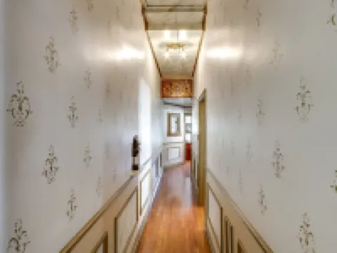 VICTORIAN PARADISE WITH INTELLIBED BED IN DOWNTOWN CAMPBELL キャンベルのホテル