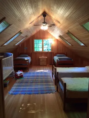 Large Crystalia Cottage along Famous M22 Vacation Corridor