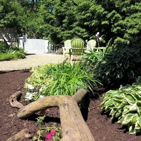 Shorewinds Beachhouse Garden Gate Opens Directly to Beachpath No Roads to Cross!