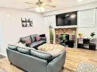 Extreme Comfort 3BD/2BA Cozy Home Near Downtown, Colleges, Tanger, Coliseum 길퍼드 카운티 호텔