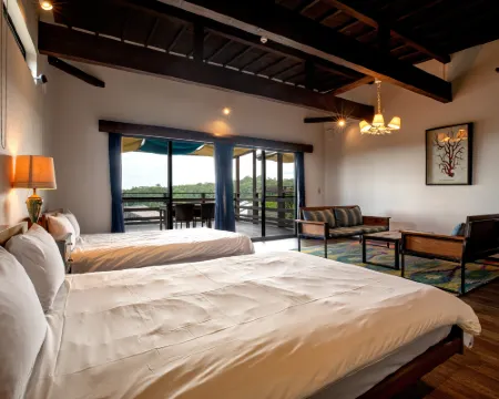 ネスタリゾート神戸 ＧＬＡＭＰ ＢＢＱ ＰＡＲＫ 三木市のホテル