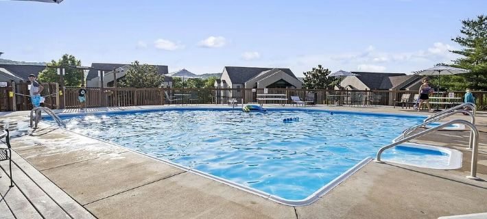 Branson, Table Rock Lake - direct access to water, Silver Dollar City - 1m Hotels in Stone County
