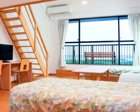 Primitive Hut Natsumi's House Hotels in Oarai