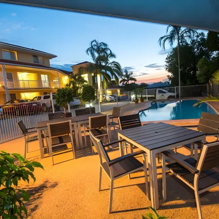 Harbour Sails Motor Inn
