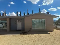 Charming 3-bedroom / My Home Away from Home with AC and WiFi in El Paso Hotels near National Border Patrol Museum