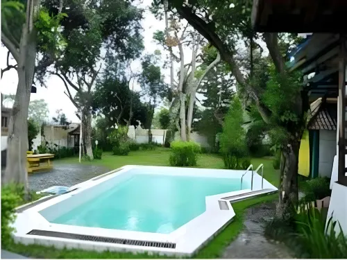 Sewu Padi Hotel - piscina