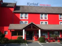 Enzo Hotels Vierzon By Kyriad Direct - parking