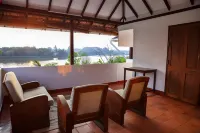 The Riverhouse Panangad - Villas