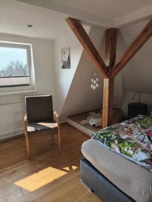 Cozy apartment in Berlin, incl. roof terrace and parking space Hotels in Mariendorf