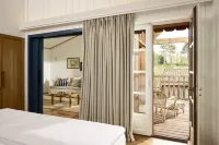 Les Sources de Caudalie Hotels in Martillac