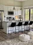 1 BR - 1 1/2 BA - Sleeps 4     925 sq ft