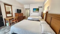 Copacabana Beach Hotel Acapulco Hotel in zona La Quebrada
