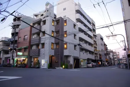 Poly Hostel Osaka