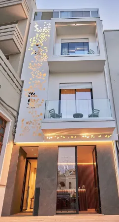 White Coast Отели рядом с достопримечательностью «Centro Storico di Polignano a Mare»